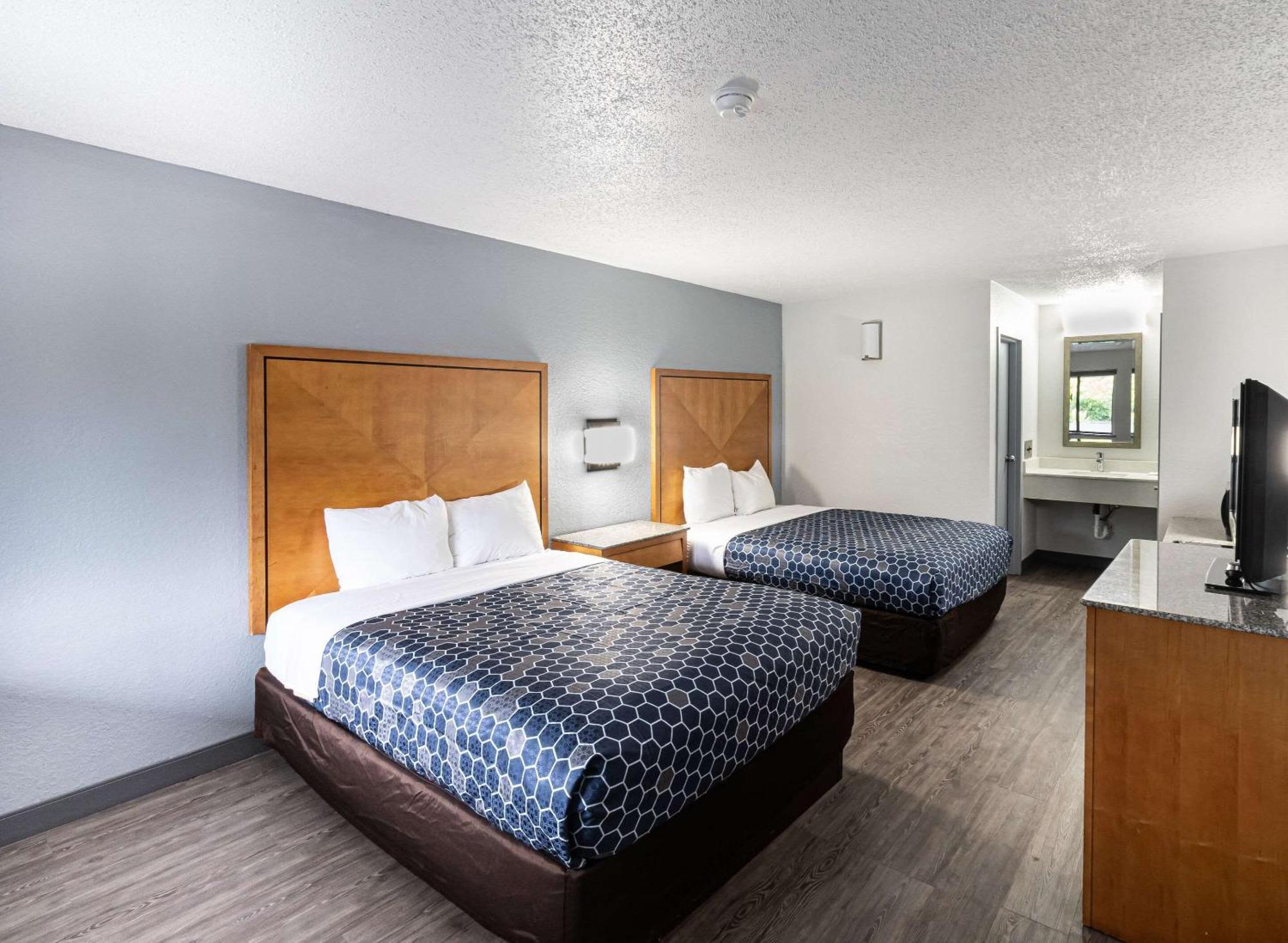 Rodeway Inn At Fort Lee ホープウェル エクステリア 写真